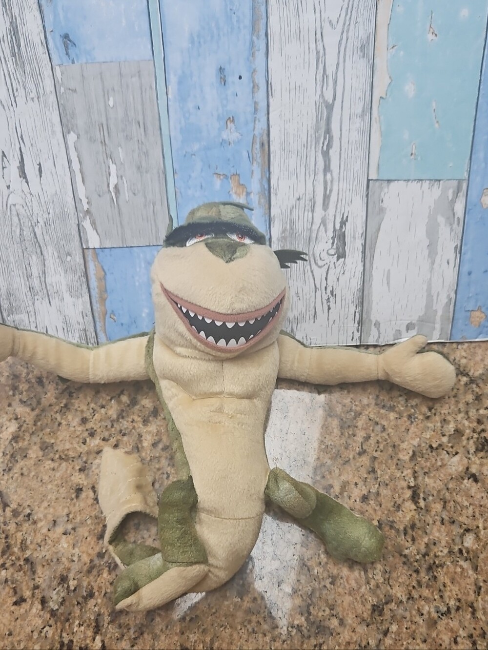 Monsters Vs Aliens missing Link Swamp Thing Plush Green Dreamworks 2009